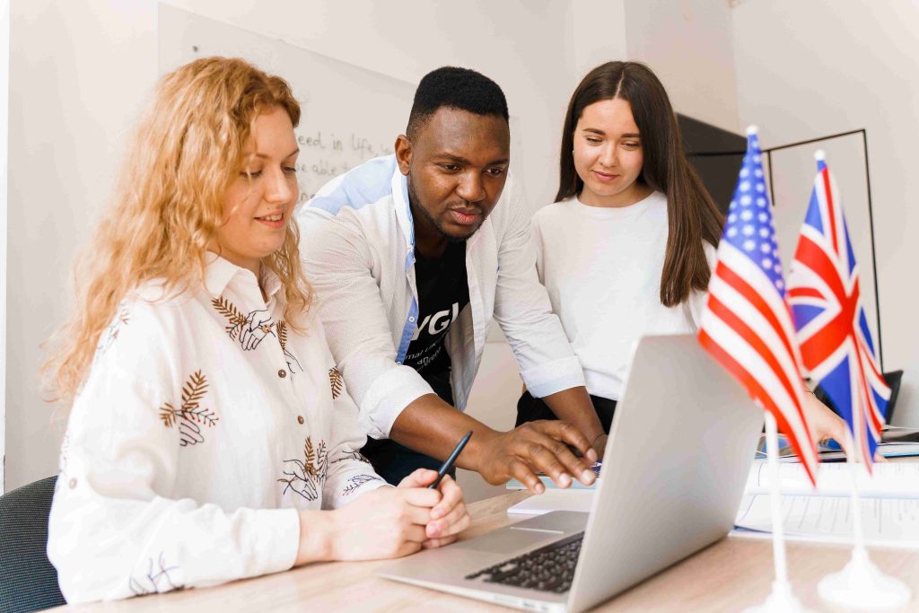 UK Student Visa to Work Permit: A Guide for Pakistani and Indian Students in UAE